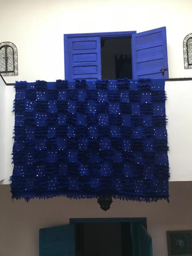 Maison Riad Traditionnel Idealement Situe A Marrakech Marrakesh Buitenkant foto