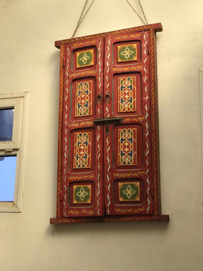 Maison Riad Traditionnel Idealement Situe A Marrakech Marrakesh Buitenkant foto