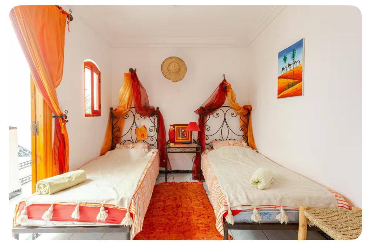Maison Riad Traditionnel Idealement Situe A Marrakech Marrakesh Buitenkant foto