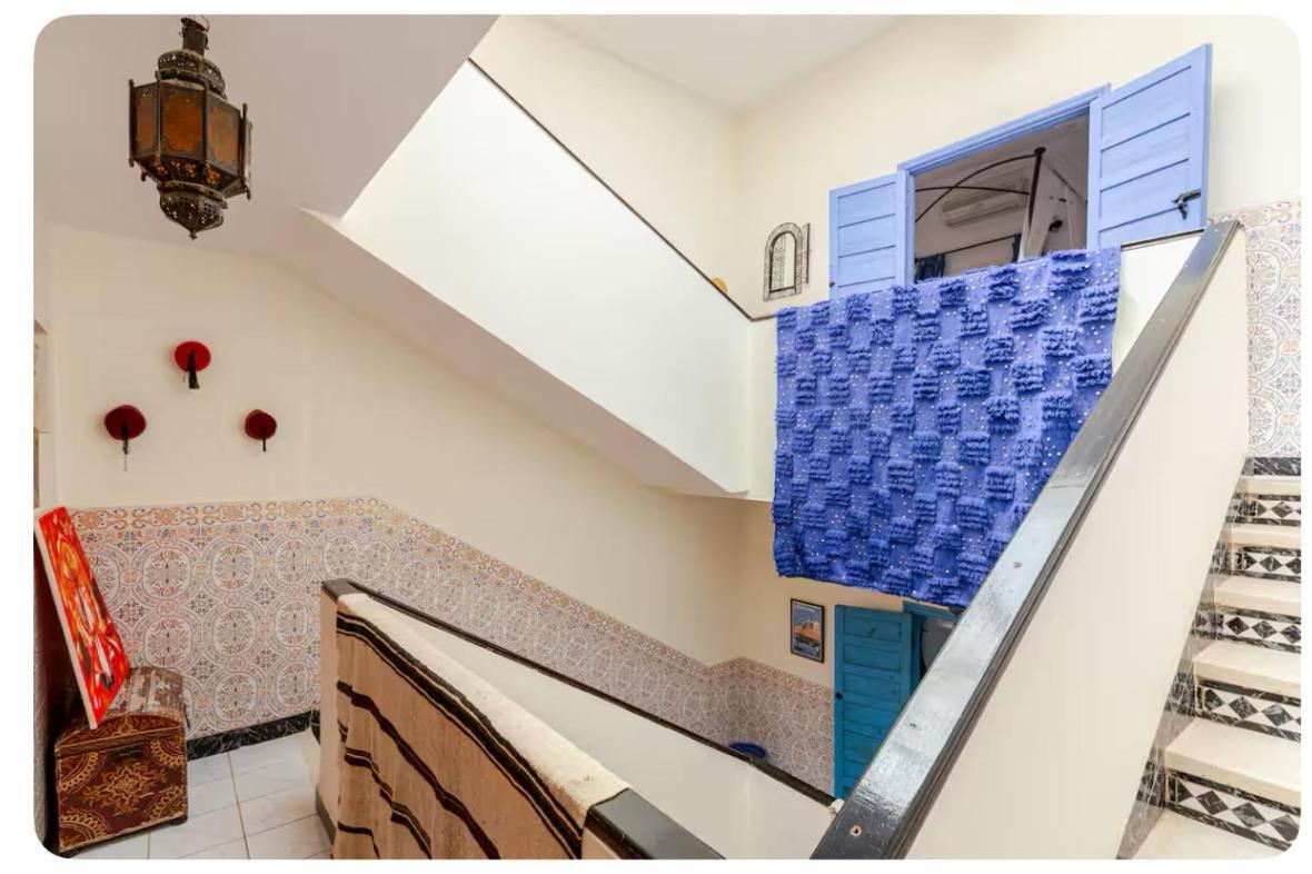 Maison Riad Traditionnel Idealement Situe A Marrakech Marrakesh Buitenkant foto