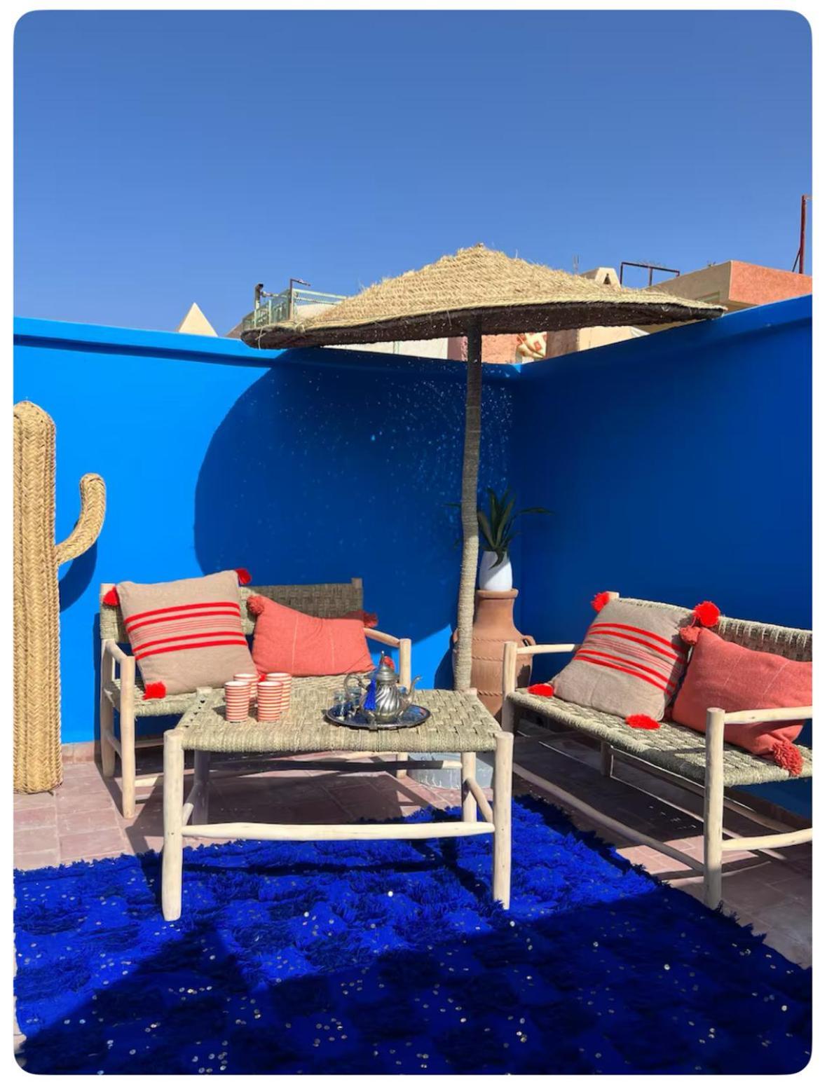 Maison Riad Traditionnel Idealement Situe A Marrakech Marrakesh Buitenkant foto